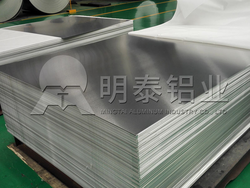 5052铝合金板厂家_大巴车门用5052铝板参数，加工费多少钱？